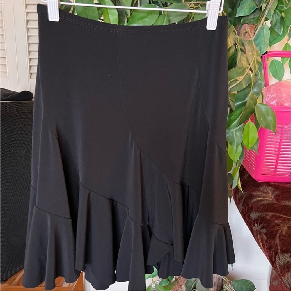 Black Knee-Length Ruffled Trumpet Skirt